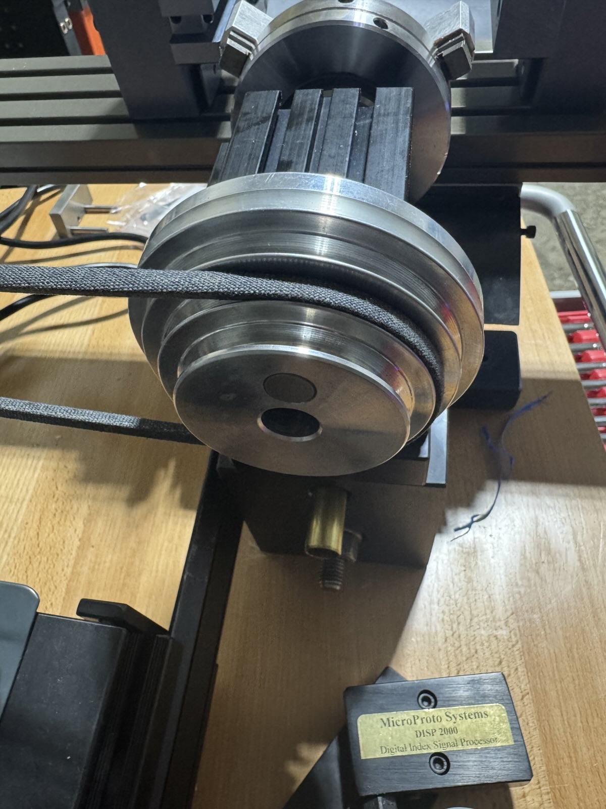 Steel insert on the spindle pulley